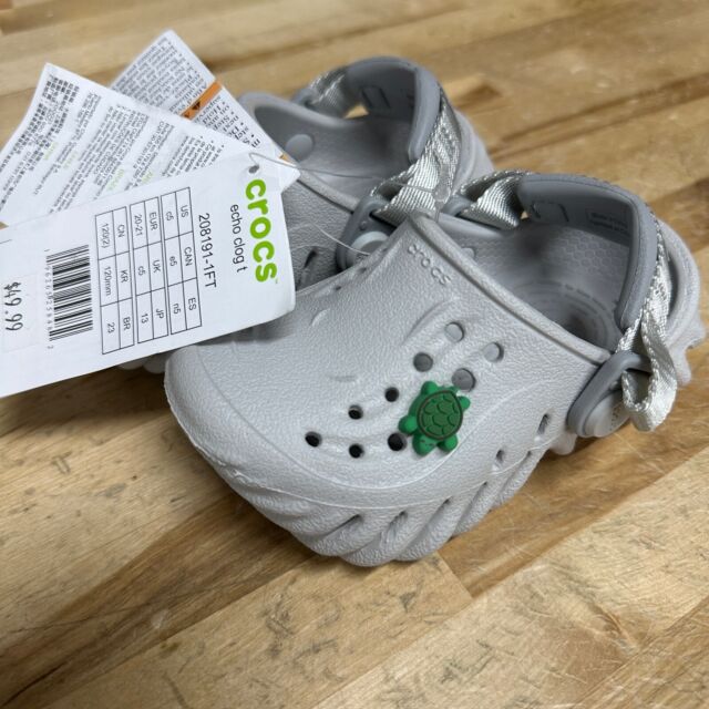 Preços baixos em Crocs Baby Shoes