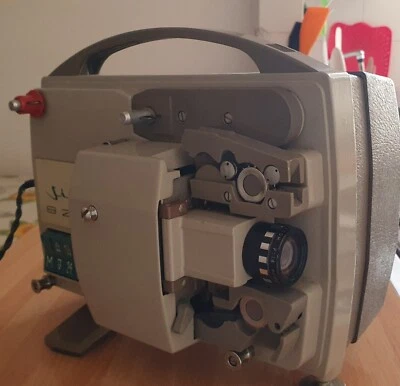 PROIETTORE SILMA 125 8 ZOOM FUNZIONANTE PERFETTE CONDIZIONI  - Immagine 1 di 3