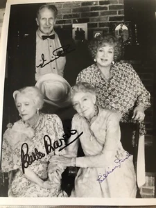 Vincent Price, Bette Davis, Lilian Gish signiertes 8x10 Foto. - Bild 1 von 4
