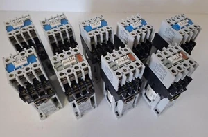 3 Stück Schütz mit Hilfskontakt, CA3-9C + CS3-P, Sprecher & Schuh, gebraucht - Imagen 1 de 9