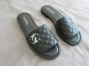 CHANEL black quilted leather slip on sandals 41C - Picture 1 of 15