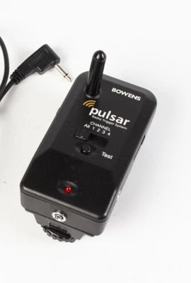 Bowens Pulsar RX/TX Radio Flash Trigger.  Multi Channel Radio Trigger / Receiver - Image 1 of 4