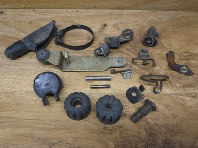 HONDA XL500 XL 500 R 1982 ¡Abrazadera de suspensión de soporte de pila varios de fábrica! Foto 1 de 4