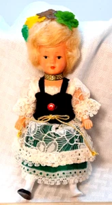 Muñeca alemana Stoll's vintage - Trachten Schwarzwald Gutachtal 6" coleccionable - Imagen 1 de 8