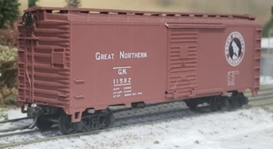 Athearn Blue Box HO Scale Great Northern (GN) 40 Ft. Box Car - Used/As Is - Picture 1 of 16