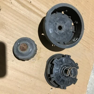 Homelite  String Trimmer UT-20704 STRING SPOOL HEAD REEL - Image 1 of 4