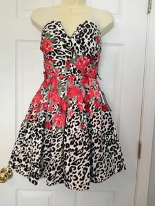 NWT teezeme dress animal roses print strapless tulle pouff short fit&flare 1 / 2 - Picture 1 of 10