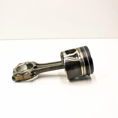 OPEL ASTRA J Sports Tourer Piston 69012E24B 1.7 Diesel 96kw 2012 26593215 - Photo 1/4