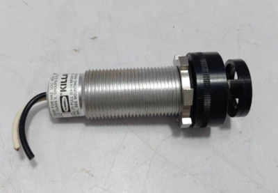 Hubbell Killark G0B3-G4C N34 Red Pilot Light Control Operator Lamp Rated 120V 3W - Image 1 of 4