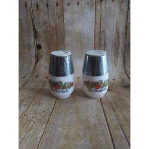 Vintage Gemco USA Salt & Pepper Shakers Milk Glass La Saliere and Le Poivrier - Bild 1 von 6