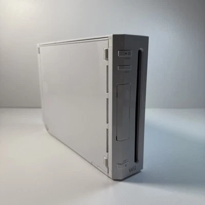 Nintendo Wii Replacement Console Only Gamecube Compatible RVL-001 Tested Working - Image 1 of 4