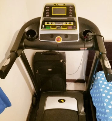 Tapis Roulant elettrico con inclinazione - Immagine 1 di 3