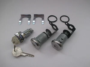 59 60 CHEV IGNITION AND DOOR LOCK SET NEW 1959 1960 IMPALA EL CAMINO BELAIR - Picture 1 of 1