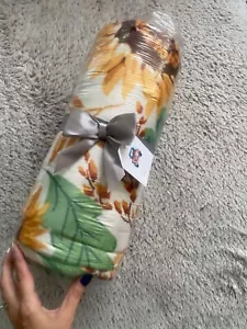 NWT Unbranded fall sunflower print soft cozy 100% polyester throw blanket 60x70 - Picture 1 of 2