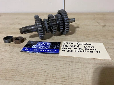 YAMAHA 1974 MX 125A EJE DE TRANSMISIÓN EJE PIEZA DE MONTAJE # 315-17421-01-00 CON ENGRANAJES Foto 1 de 4