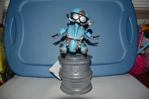 Transformers Dancing Autobot Sqweeks Hasbro 2017 - Imagen 1 de 6