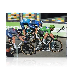 Mark Cavendish signiertes Radsport Foto: 34. Etappensieg - Bild 1 von 4