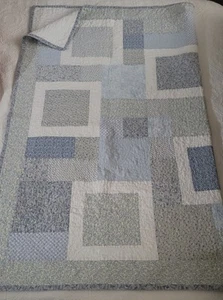 Handgefertigte blau-weiße Decke 52 x 60 Zoll - Bild 1 von 6