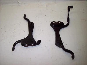 88 07 KAWASAKI EX 250 NINJA ENGINE HEAD MOUNTS BRACKETS - Picture 1 of 1