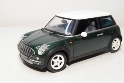 B69 1:18 JADI MINI COOPER MET. GREEN EXC. COND. - Image 1 of 4