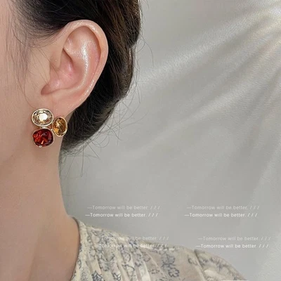 Orecchini di perle vintage stile goccia geometrica con pietre zirconi da donna - Immagine 1 di 4