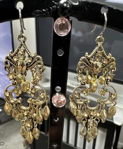 Vintage Liz Claiborne signierte "LC" goldfarbene Chandelier-Ohrhänger filigran - Bild 1 von 12