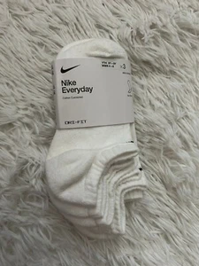 New Nike Everyday Size 3Y-5Y Boys Cotton Socks - Picture 1 of 3