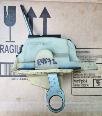 2003-2011 MERCEDES W211 E320 E-CLASS GEAR FLOOR SHIFT SHIFTER 211 267 48 24 原始设备制造商 — 第 1/4 张图片