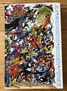 DC/Marvel Crossover! JLA/Avengers Collectors Edition HC Busiek Pérez - Picture 1 of 20