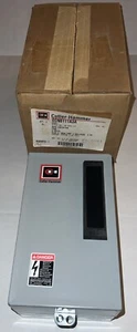 CUTLER-HAMMER ECN0111A3A CONTACTOR 3 POLE 3 PHASE 120V-AC - Picture 1 of 7