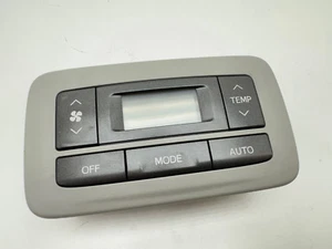 Rear control automatic temperature control TOYOTA SIENNA 11 12 13 14 - Picture 1 of 3