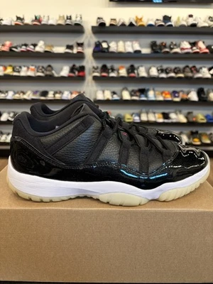 Jordan 11 Retro Bajo 72-10 Talla 10.5 Usado AV2187-001 Negro Rojo Blanco Foto 1 de 4