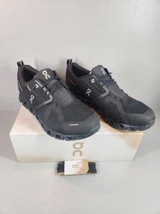 On Cloud 5 wasserdichte schwarze Herrenschuhe Größe 11,5 - innen anprobiert. - Bild 1 von 8