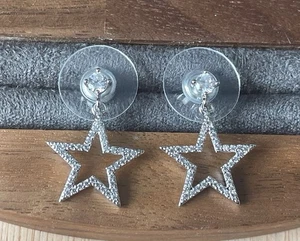 Silver Tone Sparkly Dangly Star Drop Earrings Costume Jewellery - Picture 1 of 4