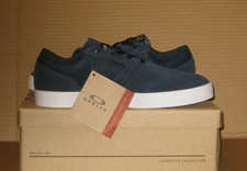 oakley suede lighthouse sneaker