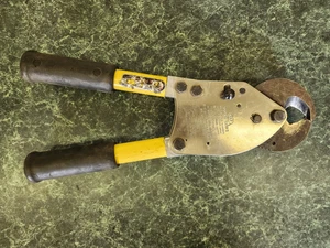 HK Porter 6990FS Compact Ratcheting Cable Cutter 14" - Electrician Tool - Picture 1 of 6