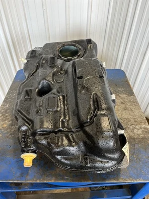 15-21 JEEP RENEGADE FUEL GAS TANK 12.7 GALLON - Image 1 of 4