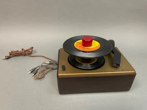 REPRODUCTOR DE DISCOS RCA VICTOR MODELO 45-J-2 45 RPM VINTAGE REPARADO “¡FUNCIONA MUY BIEN”! - Imagen 1 de 17