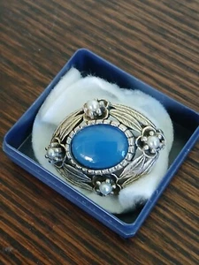 Celtic style oval pin brooch, blue stone, pre owned - Picture 1 of 2