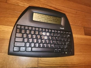 AlphaSmart Neo2 Laptop Word Processor & User Manual Booklet. - Picture 1 of 6