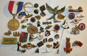 Lot of 50 Assorted Collectible Pins - Vintage #5 - Picture 1 of 5