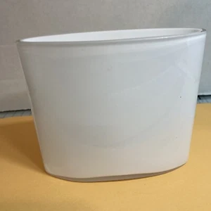Jarrón de vidrio artístico con carcasa blanca Tapio Wirkkala Ovalis firmado escandinavo - Imagen 1 de 5