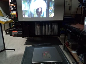 LDC Projectors Eiki - Movie Night - Picture 1 of 10