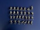 Airfix Toy Soldiers US Paratroopers 1/32 Scale WW2. Full set of 29