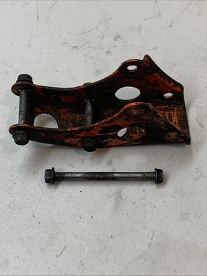 1986 Honda XR80R OEM Engine Bracket Hanger With Hardware xr80 Engine Motor Mount - Imagem 1 de 4