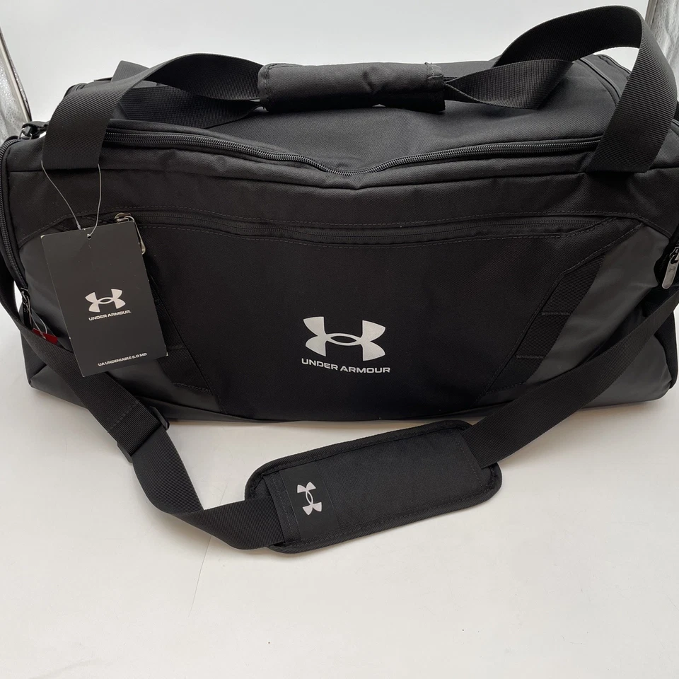 Under Armour 1369222 UA Undeniable 5.0 Small Duffle Bag Gym Training Bag