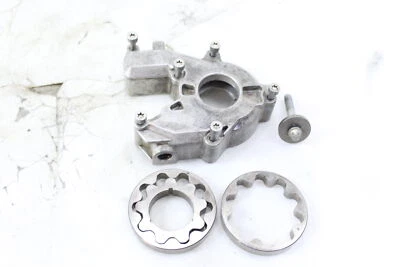 05-07 BMW R1200GS OEM КРЫШКА МАСЛЯНОГО НАСОСА ДВИГАТЕЛЯ - Изображение 1 из 4