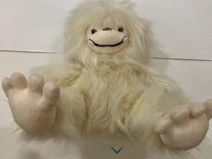 Jellycat YANI YETI Abominable Snowman Fluffy Plush-White-12" (Retired) With Tag - Picture 1 of 3