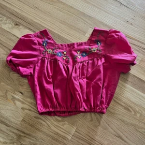vtg 70s cropped blouse pink crop top floral embroidery v neck puff sleeves small - Picture 1 of 5