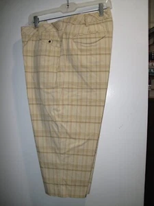 NEW. Cutter & Buck Ladies Capri Pants Size 14. Flat Front. 4 Pockets. - Picture 1 of 2